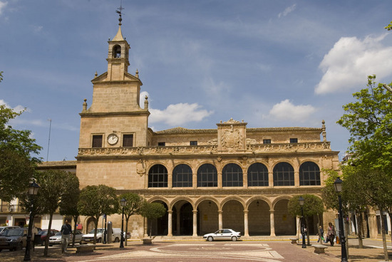 El Ayuntamiento de San Clemente pide a la Diputación la ayuda económica necesaria para adquirir la tabla de Martín Gómez El Viejo