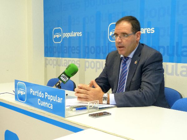 Prieto pide responsabilidades por la clausura del gimnasio del Hervás “es un despropósito que la Junta se haya visto obligada ahora a cerrar las instalaciones para evitar peligros mayores”
