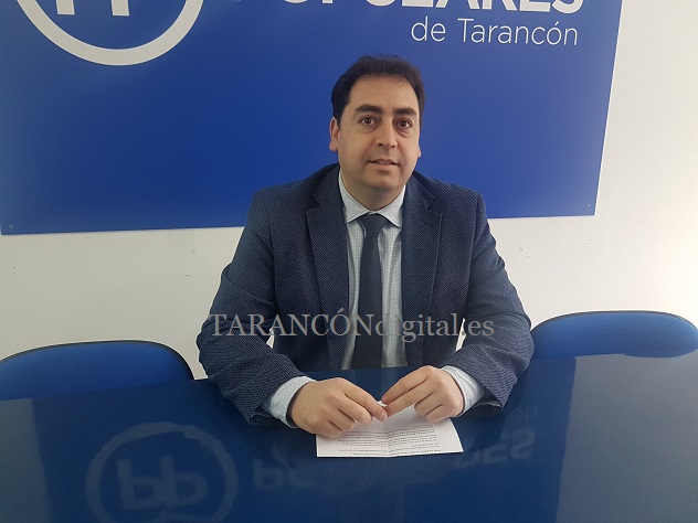 Doménech acusa a la Diputación de “traicionar a la provincia” al personarse como parte en el recurso de la Audiencia Nacional a favor del cierre del tren