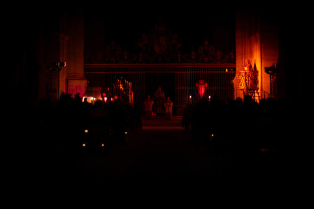 El Monasterio de Uclés revivió un año más la Semana Santa del siglo XVI en el ‘Oficio de tinieblas’