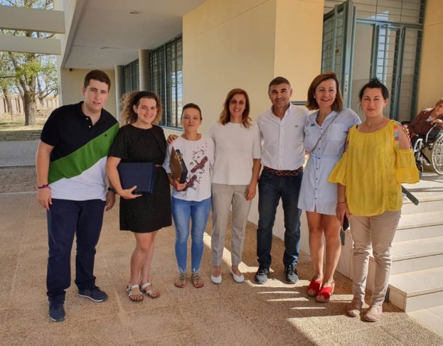El Gobierno regional reafirma su compromiso con el medio rural tras la reapertura de la escuela de Alcázar del Rey