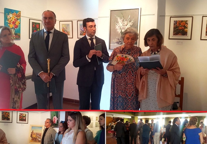 Inaugurada la exposición de Petri Fernández Bonilla pintora taranconera que comparte sala con la Colección de Emiliano Lozano en Casa Parada