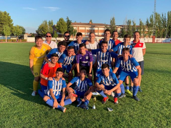 Los juveniles de la Escuela de Futbol Jesús de la Ossa (Preferente) se alzan con el trofeo Ferias y Fiestas 2019 de futbol en Tarancón