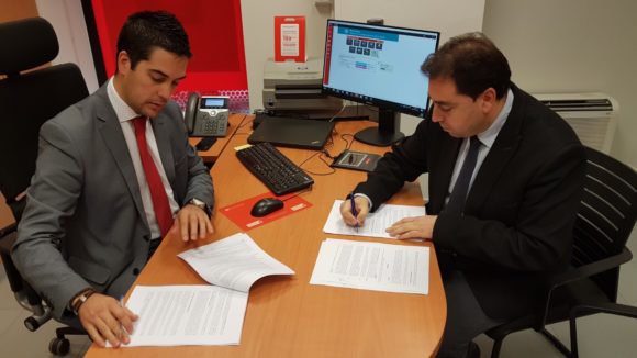 Firmada la agrupación y refinanciación de 6 préstamos con ventajas para el Ayuntamiento de Huete