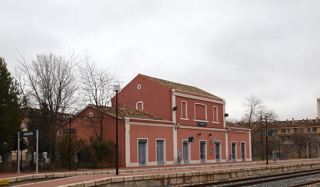 Adif cederá cerca de 15.000 metros cuadrados de la antigua vía del tren para su integración urbana en Tarancón