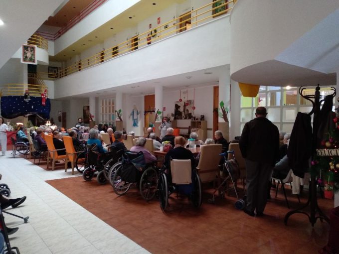 Intensa actividad navideña en la Residencia de Mayores San Ramón y la Milagrosa