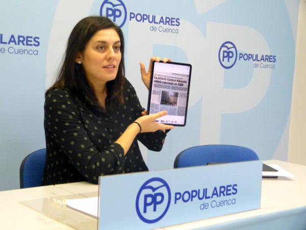 Jiménez acusa a Page de improvisación en la administración de vacunas y pide un plan que agilice el proceso y priorice colectivos