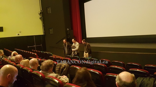 El Auditorio Municipal de Tarancón ha acogido esta tarde la proyección del documental «Lo perdido»