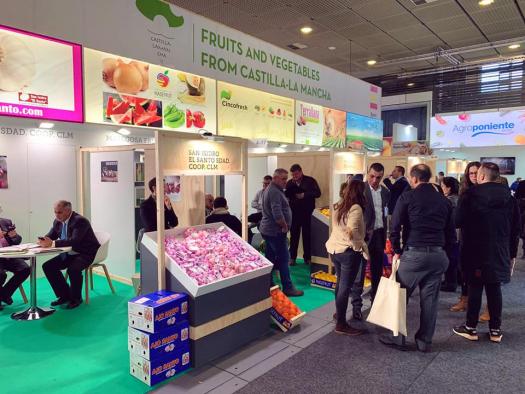 Castilla-La Mancha apoya la presencia del sector hortofrutícola regional en una de las mayores ferias internacionales