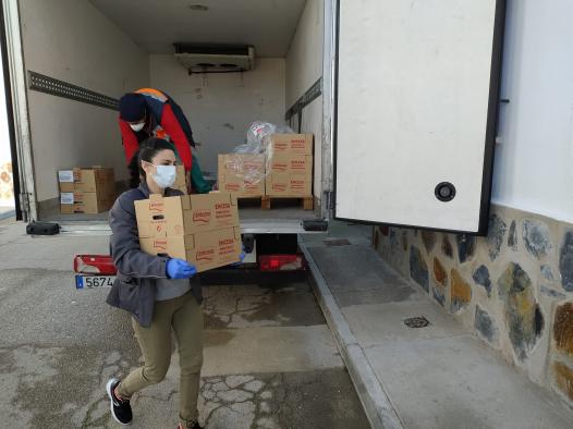 El Gobierno regional destaca la solidaridad del sector agroalimentario y colabora para que las donaciones lleguen al medio rural