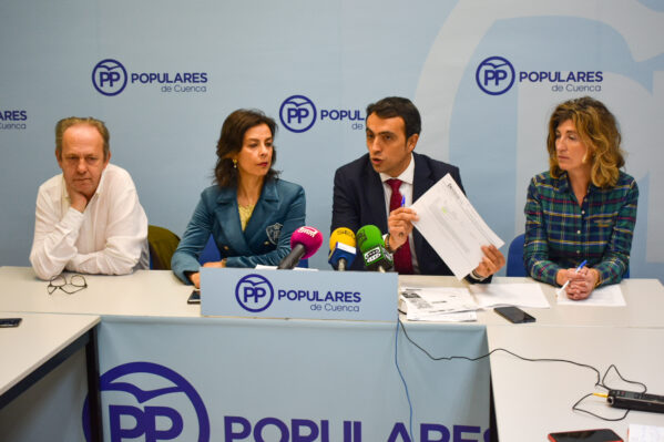 Para el grupo popular los presupuestos de Dolz e Isidoro son “tardíos, poco inversores, antisociales, inflados y destacados en lo que a subida de impuestos se refiere”