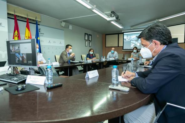 Nueva inyección de liquidez para los agricultores y ganaderos que hoy reciben más de 65 millones de ayudas, 40,7 de ellos correspondientes a la PAC