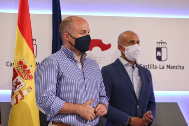 Ruiz (Cs): “Gracias a este acuerdo, no volveremos a ver a médicos protegiéndose del Covid-19 con bolsas de basura”