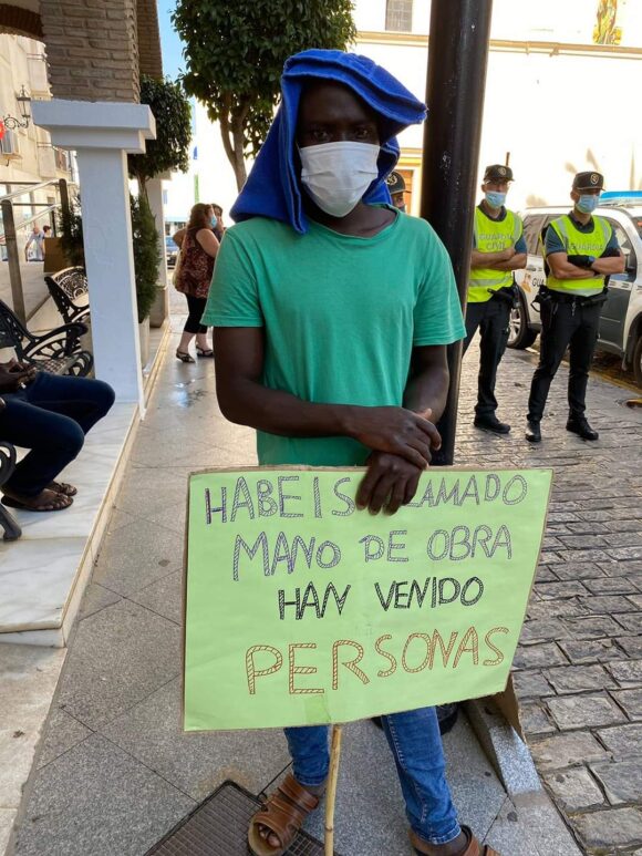 Comunicado de prensa del Colegio Oficial de Trabajo Social sobre los acontecimientos del asentamiento de la carretera de las peñas en Albacete