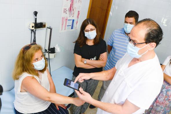 Castilla-La Mancha culmina la implantación del primer programa integral de teledermatología en España