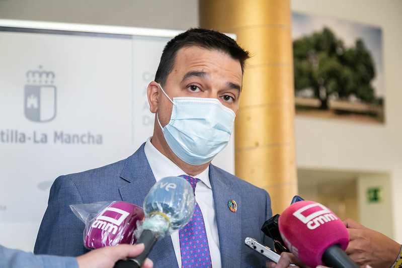 El Gobierno regional apela a la ejemplaridad del sector vitivinícola para que la vendimia se siga desarrollando con normalidad en la región