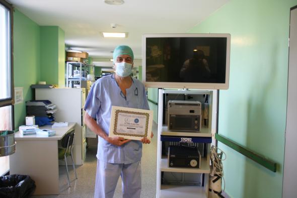 El jefe del Servicio de Cirugía del Mancha Centro, primer español Miembro Honorario del Fellow Europeo de Cirugía Mínimamente Invasiva
