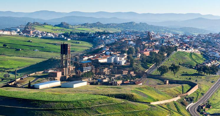 El Gobierno regional felicita a Almadén tras ser reconocido con el distintivo ‘Historical Landmark’, concedido por la ‘European Chemical Society’