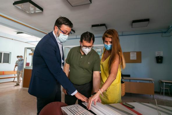 La Junta publicará la próxima semana la resolución provisional de ayudas de libros de texto y de comedor escolar para el próximo curso