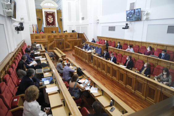 Aprobada la reforma para celebrar plenos por videoconferencia y ampliar los casos de voto telemático