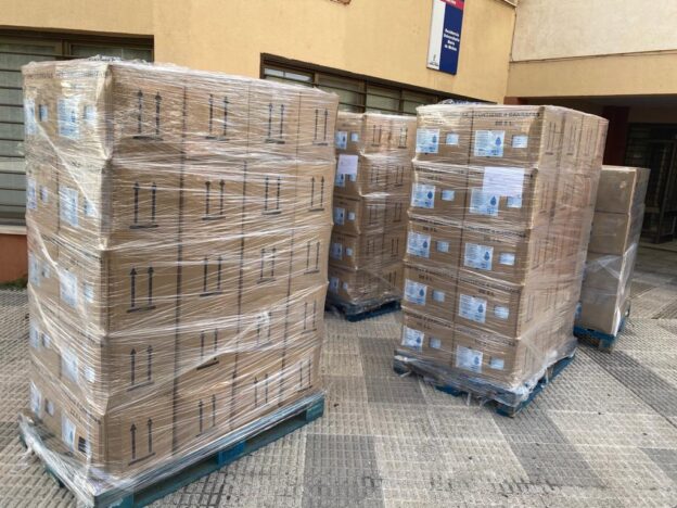 El Gobierno regional ha enviado más de 3.200 elementos de protección al municipio de El Provencio durante la crisis sanitaria