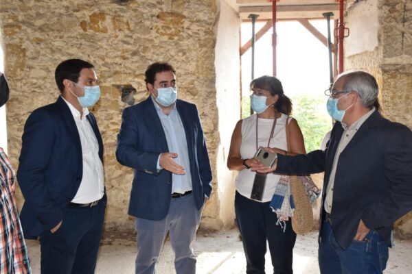 Martínez Chana anuncia la licitación de la hospedería de Huete que tendrá una inversión de 2,9 millones de euros