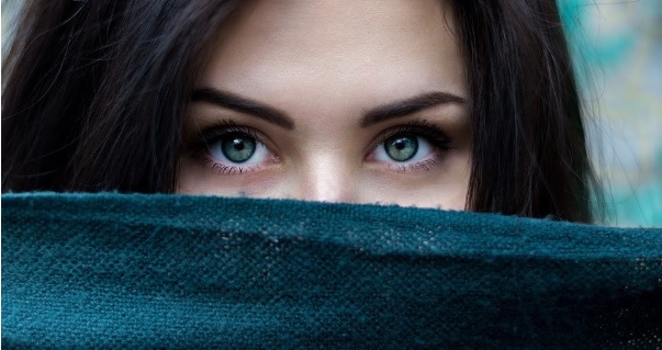 ¿Qué son la micropigmentación y microblading de cejas?