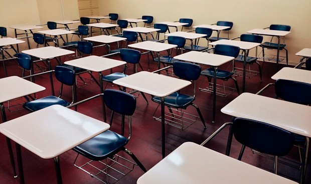 La Consejería de Educación realiza una serie de puntualizaciones ante el protocolo a seguir en caso de que se dé algún positivo en las aulas de los centros educativos