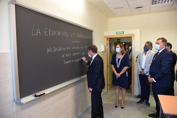 García-Page reclama un consenso entre autonomías “que garantice la llegada de los fondos europeos y la estabilidad social y económica”