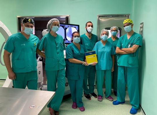El servicio de Cirugía Vascular del Hospital de Guadalajara, pionero en el uso de un nuevo balón farmacoactivo para tratar la obstrucción de un bypass