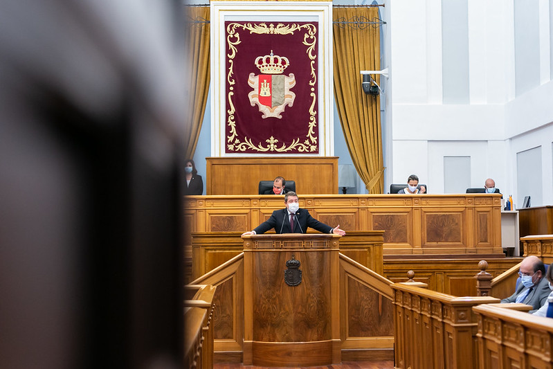García-Page anuncia 550 millones de euros para potenciar las energías renovables y el abono de 352 millones del anticipo de la PAC, la mayor inyección de liquidez en la región cada año
