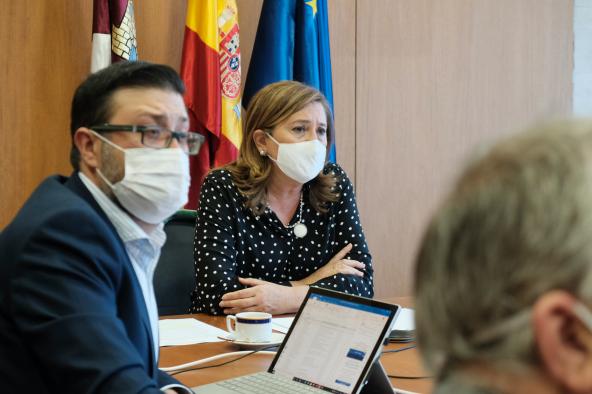El Gobierno regional presenta a la Mesa Sectorial de Educación una oferta pública de empleo de más de 1.200 plazas para Enseñanzas Medias