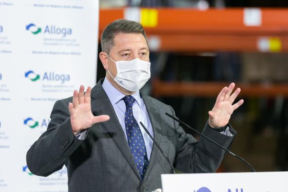 El presidente de Castilla-La Mancha reitera la necesidad de un planteamiento único y nacional para combatir la COVID’19