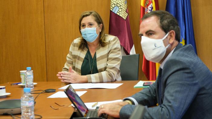 El Gobierno regional destinará 3,2 millones de euros para acreditar en 2021 a más de 3.500 personas en competencias profesionales