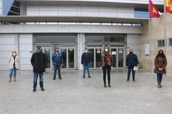 El Gobierno regional traslada forzosamente a más de 200 funcionarios a un nuevo edificio sin asegurar las medidas frente a la COVID-19