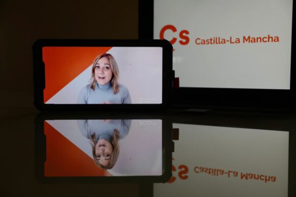 Picazo (Cs): “Es dramático que con la crisis sanitaria que tenemos encima, García-Page se dedique a hacerse fotos en hospitales vacíos”