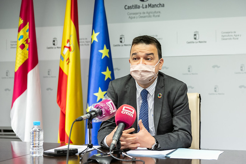 Castilla-La Mancha recibe 16,7 millones de euros para que el sector vitivinícola pueda seguir modernizándose y ser motor de desarrollo