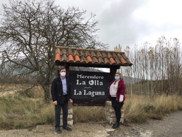 La Junta y el Ayuntamiento de Talayuelas renuevan el alumbrado público con la instalación de 872 luminarias que han supuesto un ahorro de consumo de un 66 por ciento