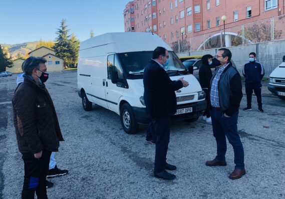 Prieto reclama a Junta y Ayuntamientos que permitan a los vendedores ambulantes trabajar y medios para poder hacerlo