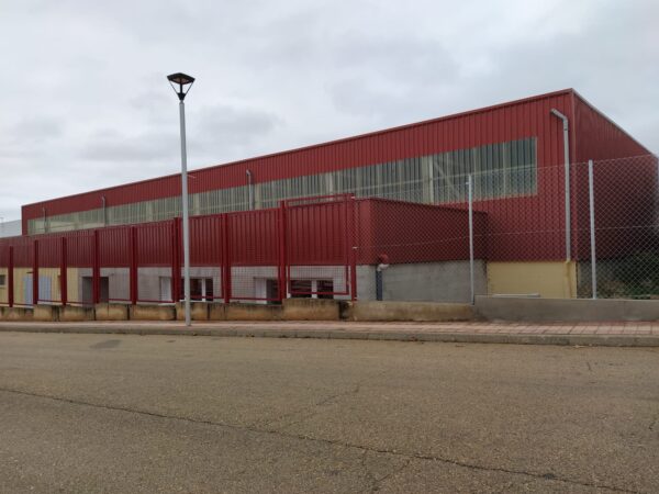 El PP insiste en la necesidad de que Santa María de los Llanos cuente con un monitor deportivo y más “en estas circunstancias”