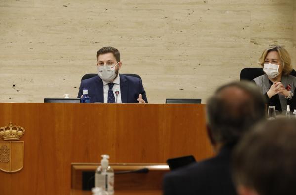 El Gobierno regional duplica la inversión en Fomento y triplica el presupuesto destinado a subvenciones y ayudas