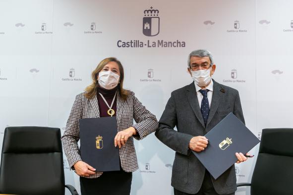 El Gobierno regional y la Fundación UNICEF-Comité Español rubrican un acuerdo para la promoción y la difusión de los derechos de la infancia en la escuela