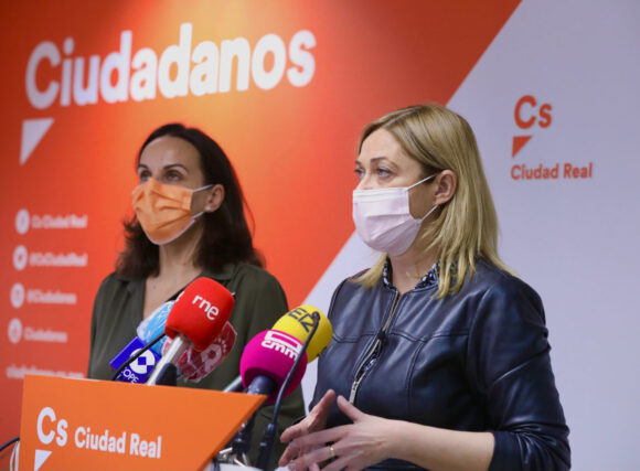 Picazo saca pecho por haber frenado la subida de sueldo de García-Page y le exige que pida perdón