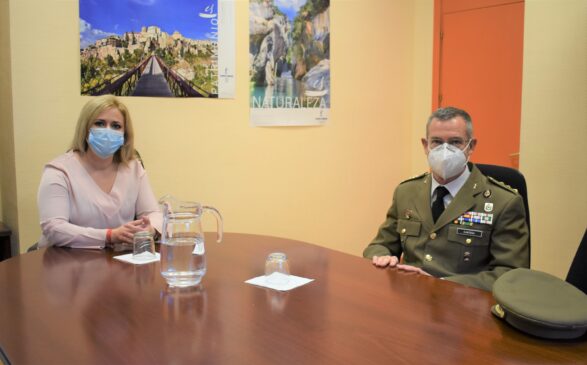 El Gobierno regional agradece al subdelegado de Defensa, Ángel Cantera, su trabajo por la provincia de Cuenca