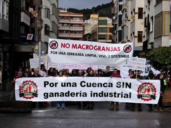 Carta de un vecino de Pozuelo tras las declaraciones de rechazo a la macrogranja del alcalde, Gregorio Moreno