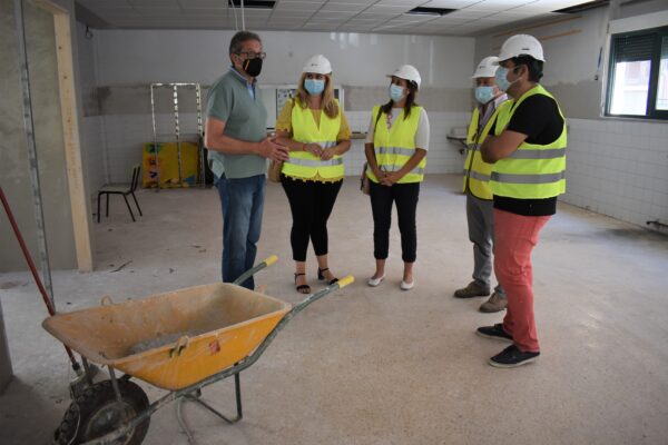 La Junta realiza el libramiento de más de 553.000 euros para la ejecución de obras RAM en 38 centros educativos de la provincia