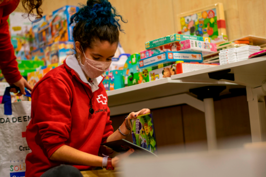 Cruz Roja Juventud recoge 1.200 juguetes para 400 niños y niñas vulnerables