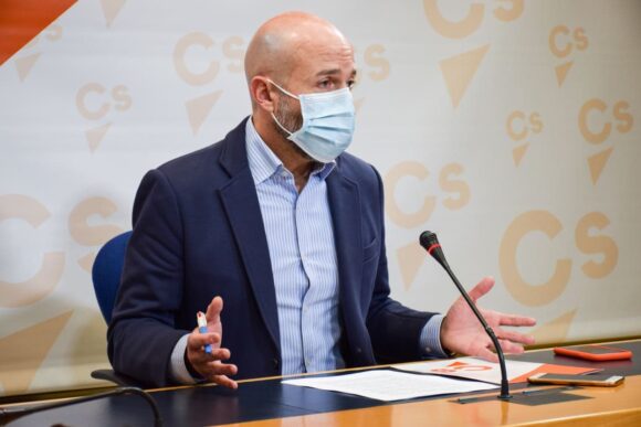 Ciudadanos exige la tarjeta sanitaria única “urgentemente” y pide a Page que “no se limite a los convenios”
