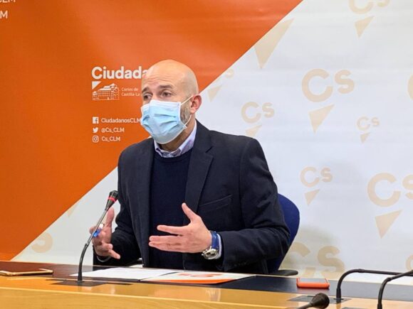 Cs pide Page levantar el cierre de los centros que ayudan a personas con trastornos de todo tipo e insiste en que los considere “esenciales”