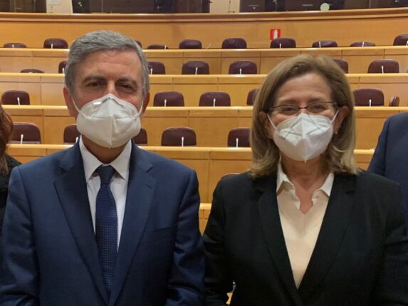 El servicio de tren convencional se reanudará “lo antes posible”, en cuanto finalicen las obras de reparación de la vía